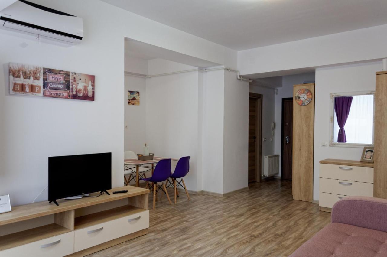 Apartament Ema Summerland Apartment Мамая Екстериор снимка